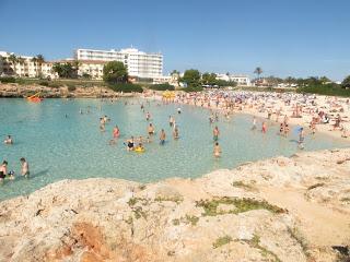 Menorca, mucho más que sus calas