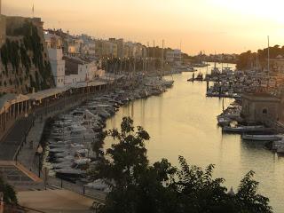 Menorca, mucho más que sus calas