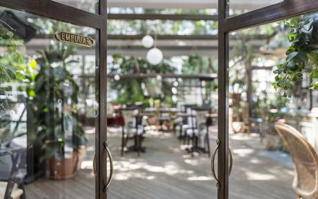 Restaurante Graciela: un delicado jardín escondido en Plaza de Castilla