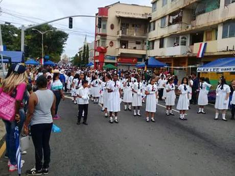 Las fiestas patrias en la Ciudad de Colón