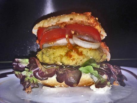 Receta de Hamburguesa casera de Merluza con verduras