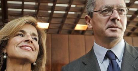 Tras la intervención de las cuentas del Ayuntamiento de Madrid ahora se impide una comisión de investigación sobre la gestión de Botella y Gallardón Tras la intervención de las cuentas del Ayuntamiento de Madrid ahora se impide una comisión de investigación sobre la gestión de Botella y Gallardón