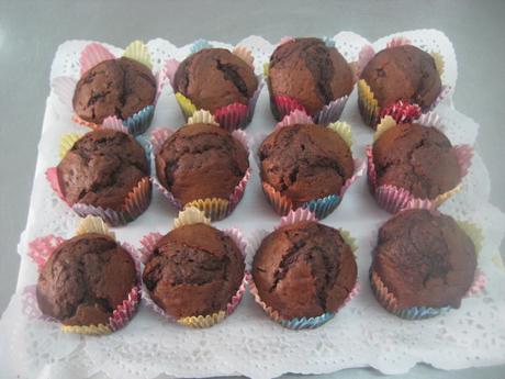 MUFFINS CON MUCHO CHOCOLATE