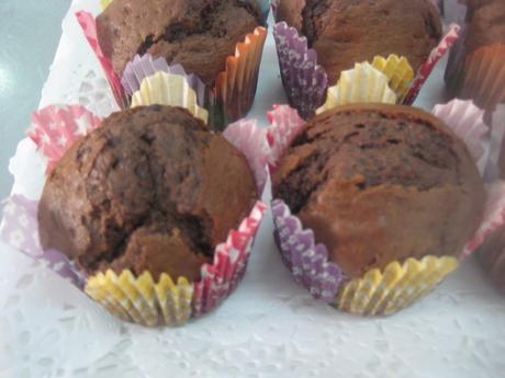 MUFFINS CON MUCHO CHOCOLATE