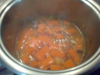 CREMA DE CALABAZA, PATATA Y PUERROS