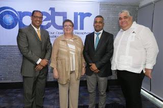 Juramentación Junta Directiva OPETUR 2017-2018 Juramentación Junta Directiva OPETUR 2017-2018