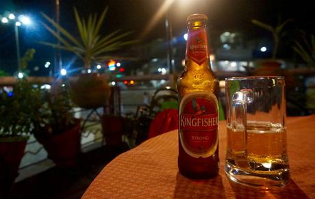 La India: primeras impresiones de un viajero impresionado cerveza-india