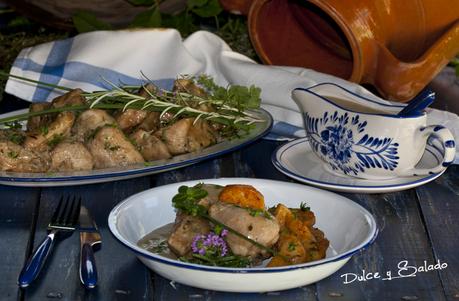 Pollo Guisado con Cuarenta Dientes de Ajo y Hierbas Aromáticas