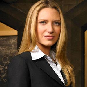 Agente Olivia Dunham (Anna Torv)