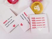 packaging condones para concienciar sobre consentimiento sexo
