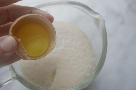 English muffins o panecillos en sartén al estilo inglés