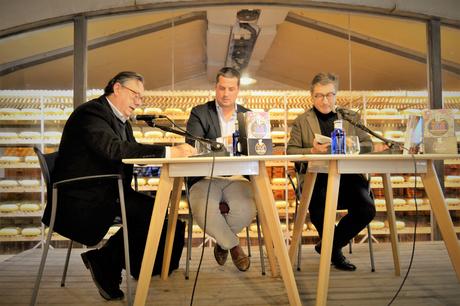 PRESENTACIÓN DE LA GUÍA MATOSES CON JOAN ROCA: 100 MEJORES RESTAURANTES DE MENORCA PRESENTACIÓN DE LA GUÍA MATOSES CON JOAN ROCA: 100 MEJORES RESTAURANTES DE MENORCA