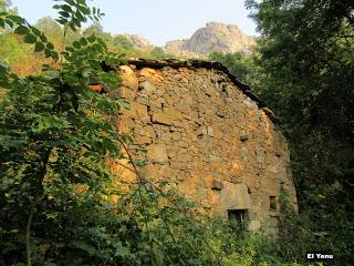 Cortes-Pena Ruea (Peña Rueda)-Lindes