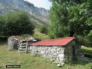 Cortes-Pena Ruea (Peña Rueda)-Lindes