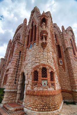 Santuario Sta. María Magdalena y Castillo de la Mola. Novelda.