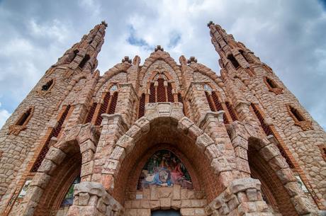 Santuario Sta. María Magdalena y Castillo de la Mola. Novelda.