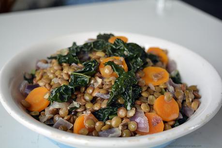 Lentejas con kale y leche de coco