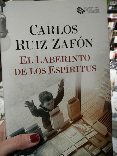 “El laberinto de los espíritus”: el adiós de Carlos Ruiz Zafón a “El cementerio de los libros olvidados”