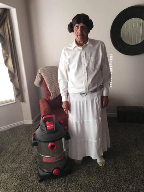 15 Fotos de abuelos valientes y graciosos que no les importa nada 15 Fotos de abuelos valientes y graciosos que no les importa nada