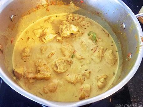 Curry de pollo y leche de coco estilo Kerala