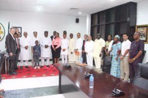 DIVINA VISITA A ENUGU, NIGERIA – 6, 7 y 8 de noviembre de 2017 DIVINA VISITA A ENUGU, NIGERIA – 6, 7 y 8 de noviembre de 2017