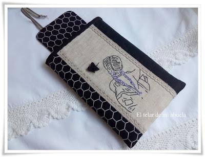 FUNDA PARA TABLET Y ESTUCHES.