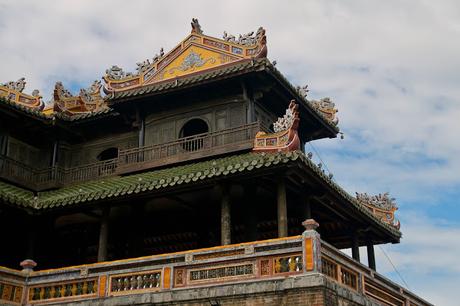 CRÓNICAS DE INDOCHINA: HUE, CIUDAD IMPERIAL CRÓNICAS DE INDOCHINA: HUE, CIUDAD IMPERIAL