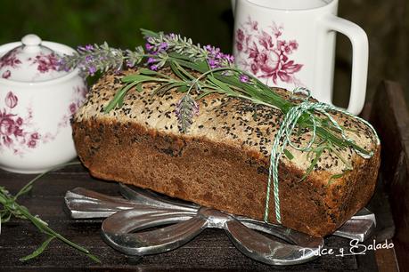Pan de Avena y Lavanda con Masa Madre de Centeno