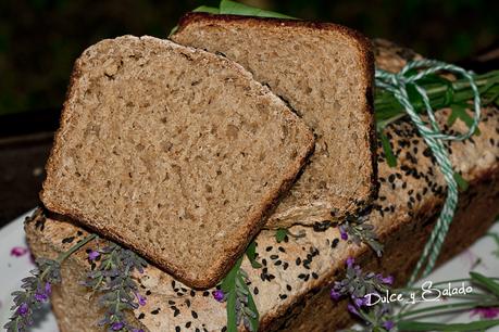 Pan de Avena y Lavanda con Masa Madre de Centeno