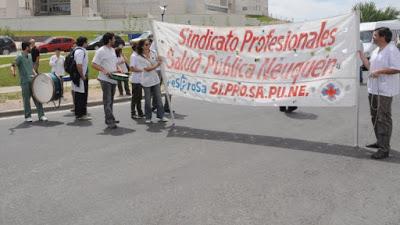 Mañana suspenden atención en los hospitales por un reclamo salarial