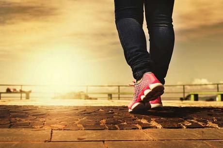 foto bota marrón de piel