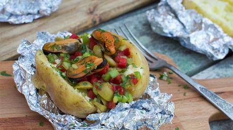 Patatas Asadas Rellenas ideales para un día de Campo Receta de Patatas Asadas Rellenas