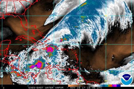 Llueve en sur dominicano; lluvias aumentarán.