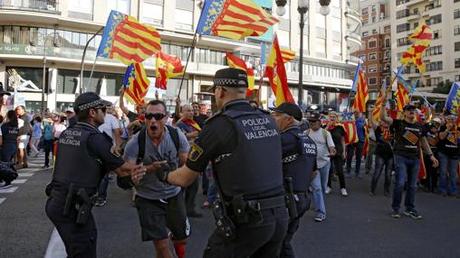 Valencia se está pudriendo, como Cataluña