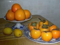 Bizcocho de caqui, nueces y sésamo