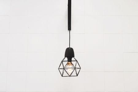 ¿Sabes como la iluminación a través de Lámparas y Bombillas afecta a nuestras vidas? ¿Sabes como la iluminación a través de Lámparas y Bombillas afecta a nuestras vidas?