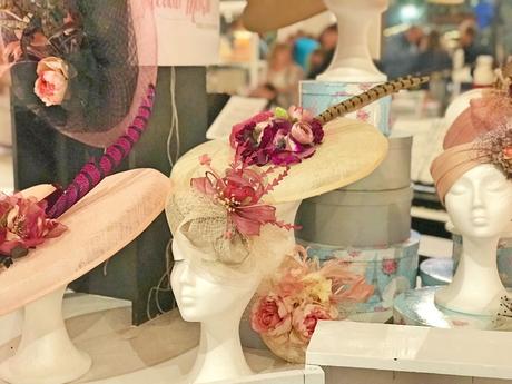 Descubriendo Anna Mora & Brunella con Maria Ángeles Descubriendo Anna Mora & Brunella con Maria Ángeles