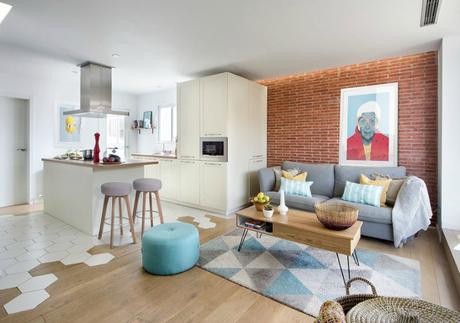 Color y luz en una vivienda de Barcelona Color y luz en una vivienda de Barcelona