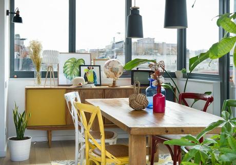 Color y luz en una vivienda de Barcelona Color y luz en una vivienda de Barcelona