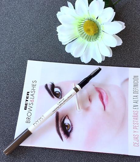 Mirada de Alta Definición con Brow & Lashes la Nueva Gama para Cejas y Pestañas de Beter Mirada de Alta Definición con Brow & Lashes la Nueva Gama para Cejas y Pestañas de Beter