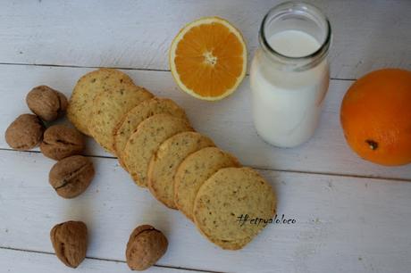 Galletas de maíz, naranja y nueces