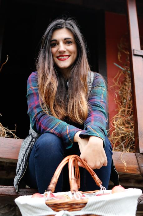 Apple picking (OOTD) Apple picking (OOTD)