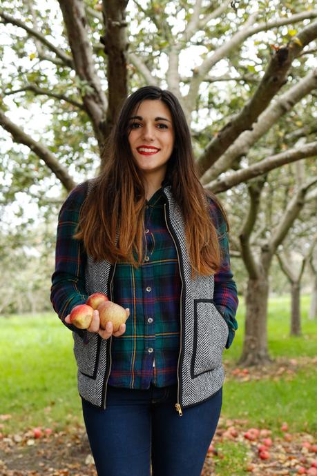 Apple picking (OOTD) Apple picking (OOTD)