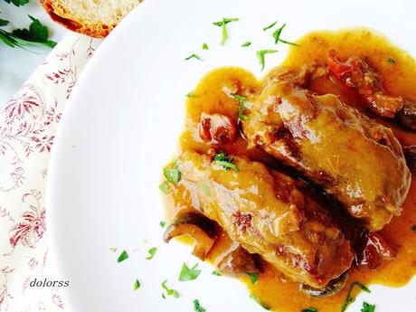 Carrilleras de cerdo ibérico con salsa de puerros (olla rápida) Carrilleras de cerdo ibérico con salsa de puerros (olla rápida)