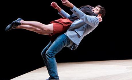 ESPECTACULAR PUESTA EN ESCENA DEL COREÓGRAFO FRANCÉS YOANN BOURGEOIS