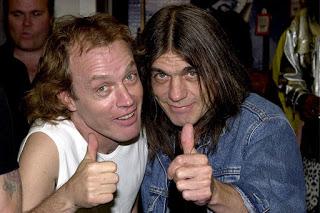 Muere Malcom Young, guitarrista y cofundador de AC/DC. Muere Malcom Young, guitarrista y cofundador de AC/DC.