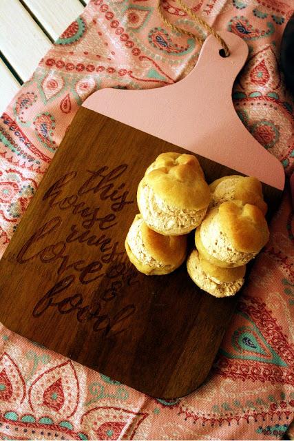 Pumpkin Petit Choux (Profiteroles de calabaza)