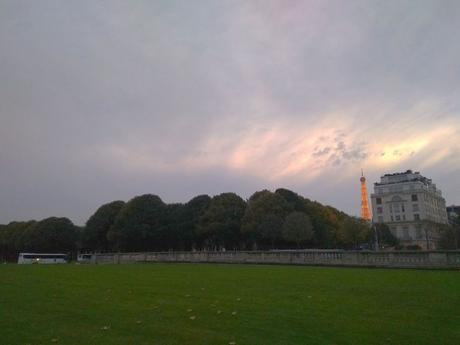 Torre Eiffel iluminada Torre Eiffel iluminada
