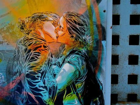 Un artista Francés pinta sus retratos en lugares destrozados -C215 un genio del Street Art