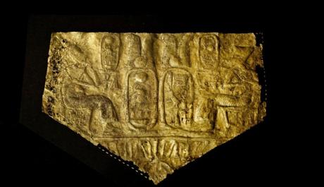 Se exhiben nuevas piezas del ajuar de Tutankamón en el Museo Egipcio de El Cairo